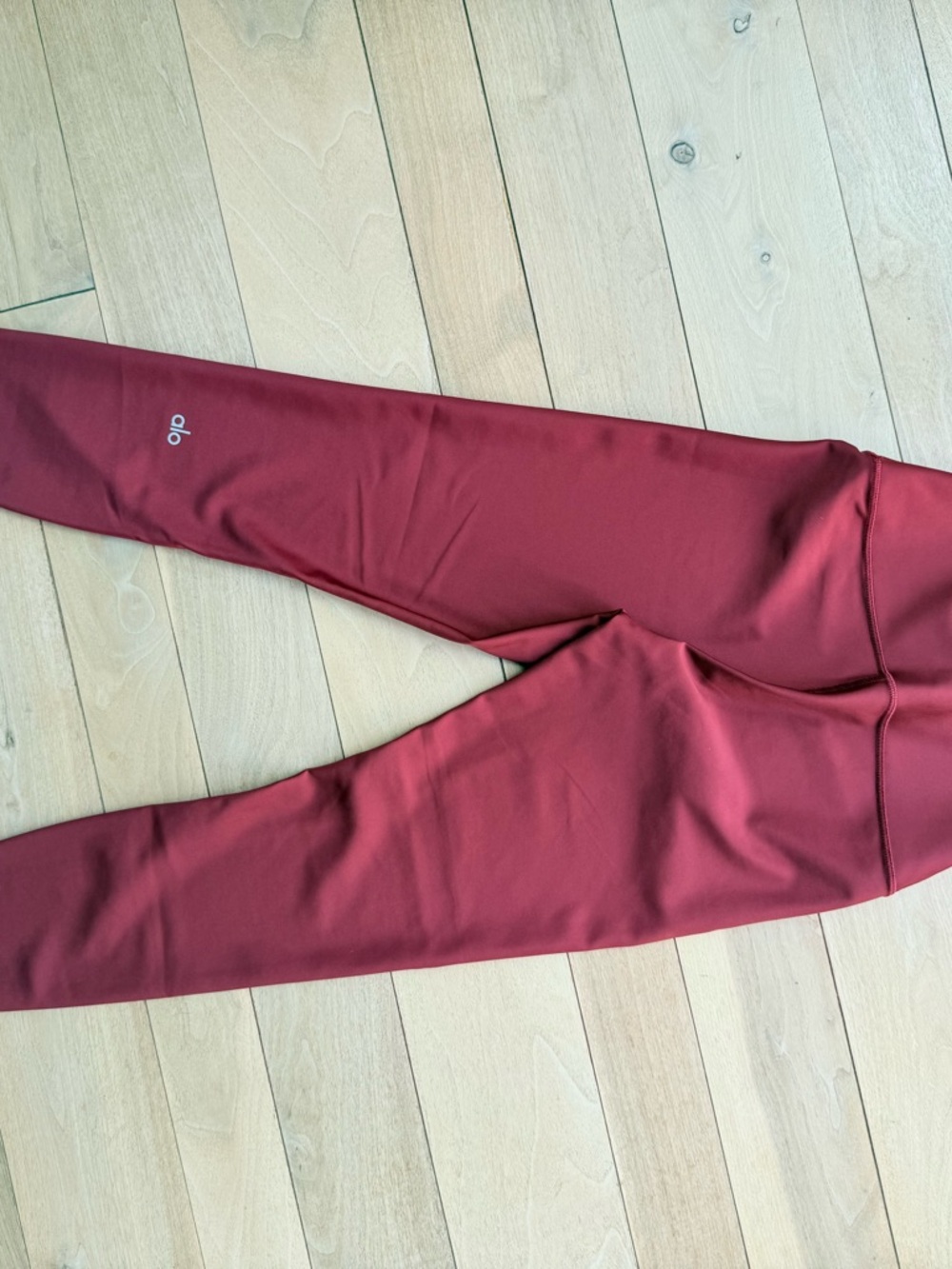 ALO Yoga 7/8 High-Waist Airlift Leggings in Brick - Picture 2 of 4